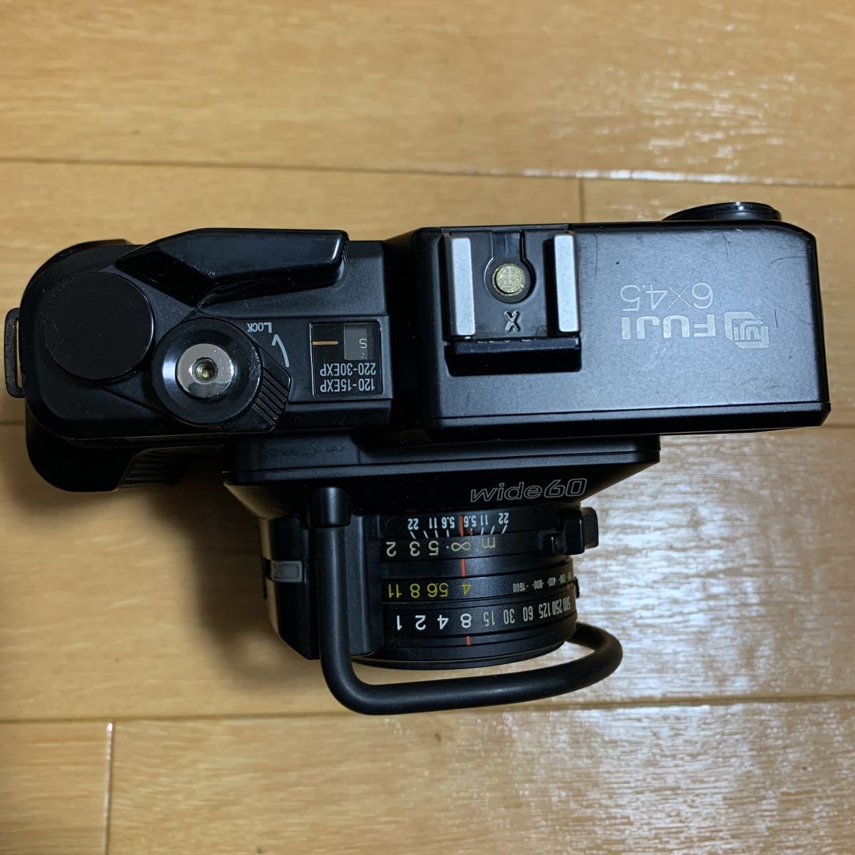 FUJI GS645S Professional Wide 60 Fuji GS645S - Photographing British 0