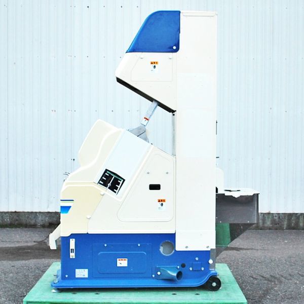 新潟 サタケ 色彩 選別機 ピカ選 FGS-2000 三相200V 50Hz 倉庫保管 色 
