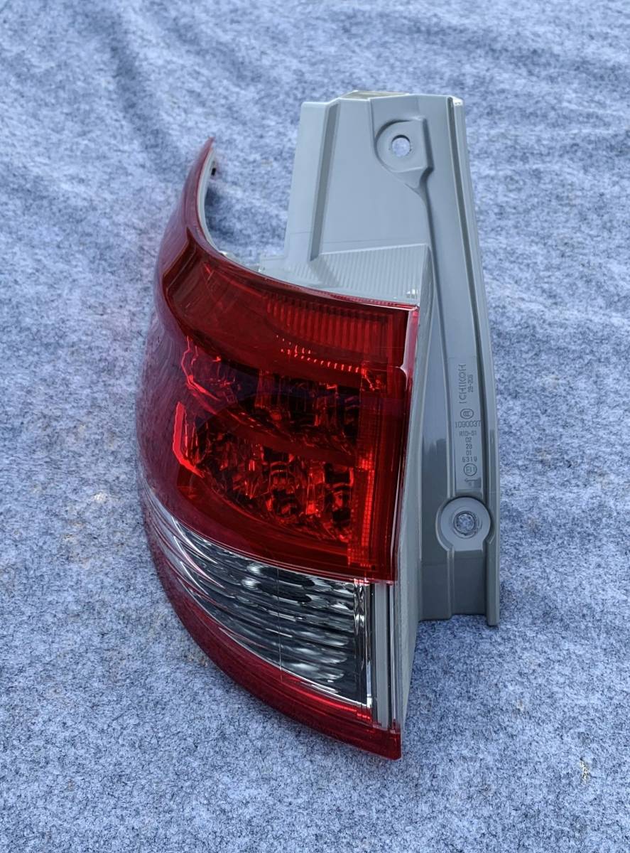 50エスティマ 前期テールランプセット 5点新車外し中古品 50系