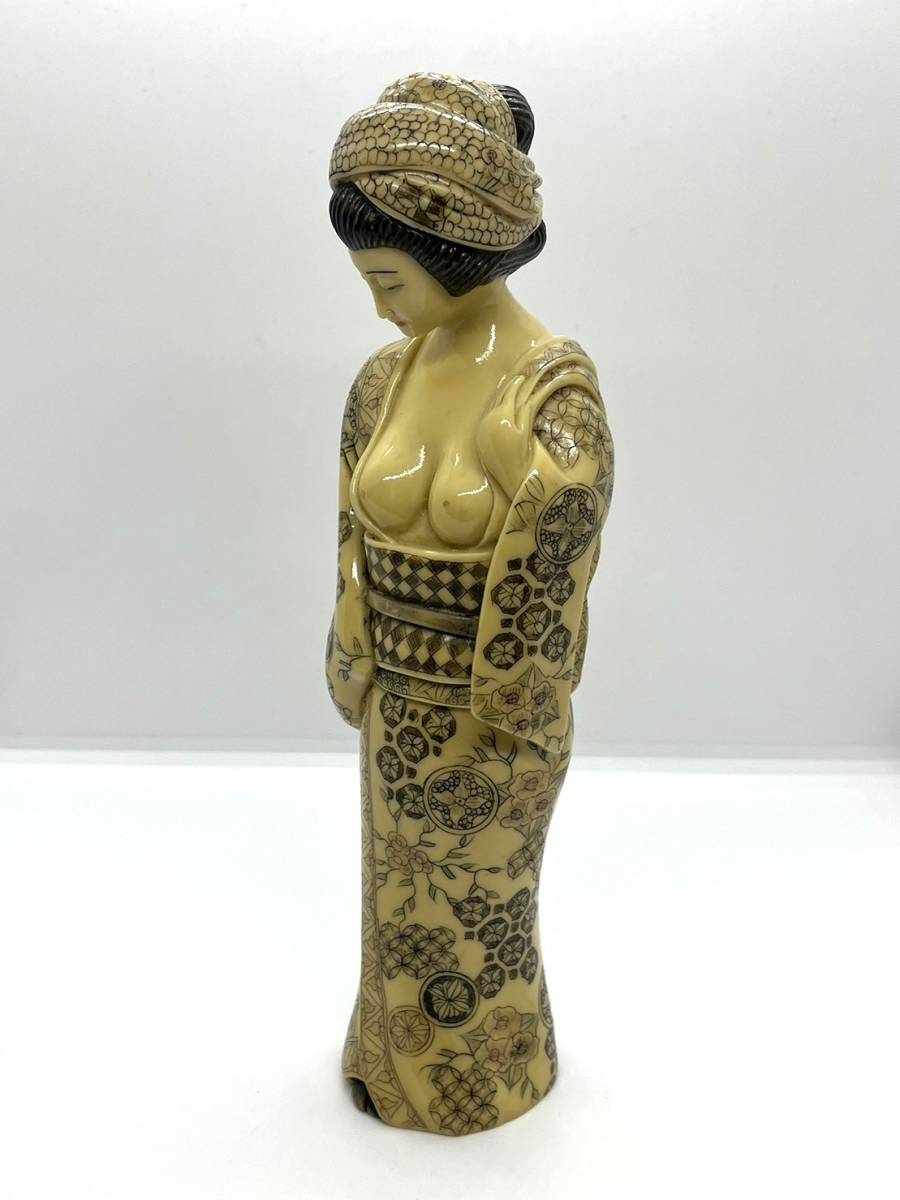 1890】象牙風 美人像 人物像 緻密彫刻 香道具 置物 時代物 東洋彫刻 