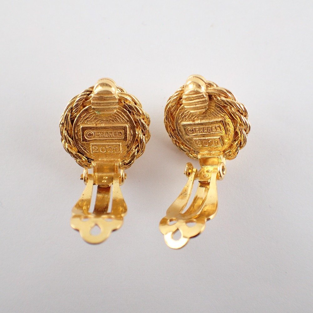 CHANEL シャネル 2071刻印 パール イヤリング ゴールド/パール レディース