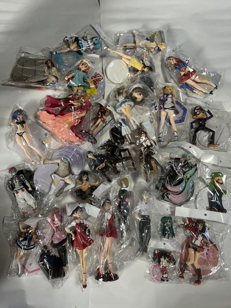 フィギュア　まとめ　大量　セット　エヴァ　ToLOVEる　猫娘　初音ミク　ラブライブ！　リゼロ　レム　ロウきゅーぶ! ワンピース　ナミ　他