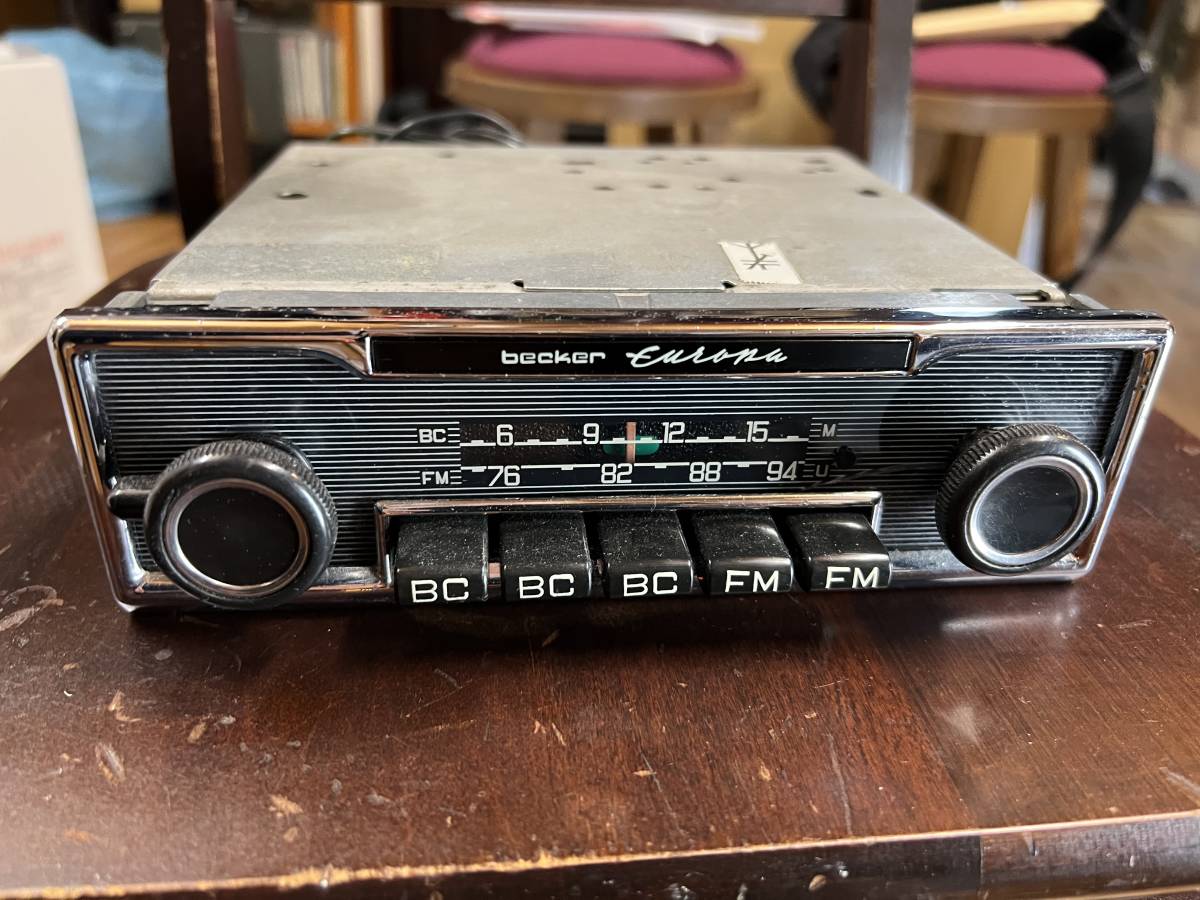 縦目ベンツのラジオ　ベッカー製