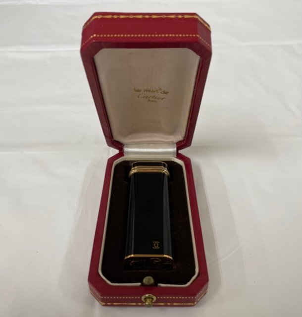  Cartier/カルティエ ライター/ガスライター/喫煙グッズ/黒&times;ゴールド/ /着火確認済/kt1434(カルティエ)｜売買されたオークション情報、yahooの商品情報をアーカイブ公開 - オークファン カルティエ