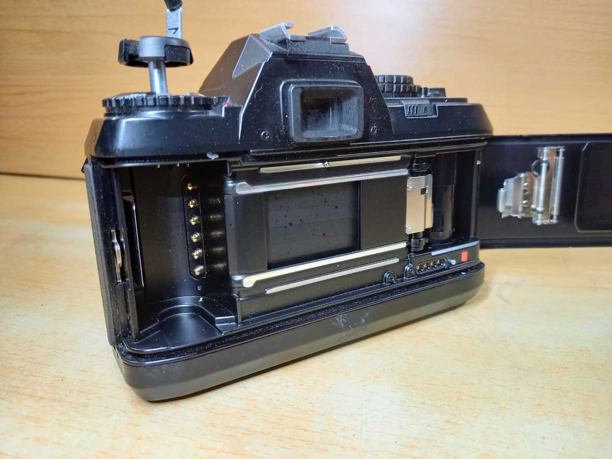 o】Nikon ニコン F-501 AF カメラ ズームレンズ付き 28～85mm Nikon F