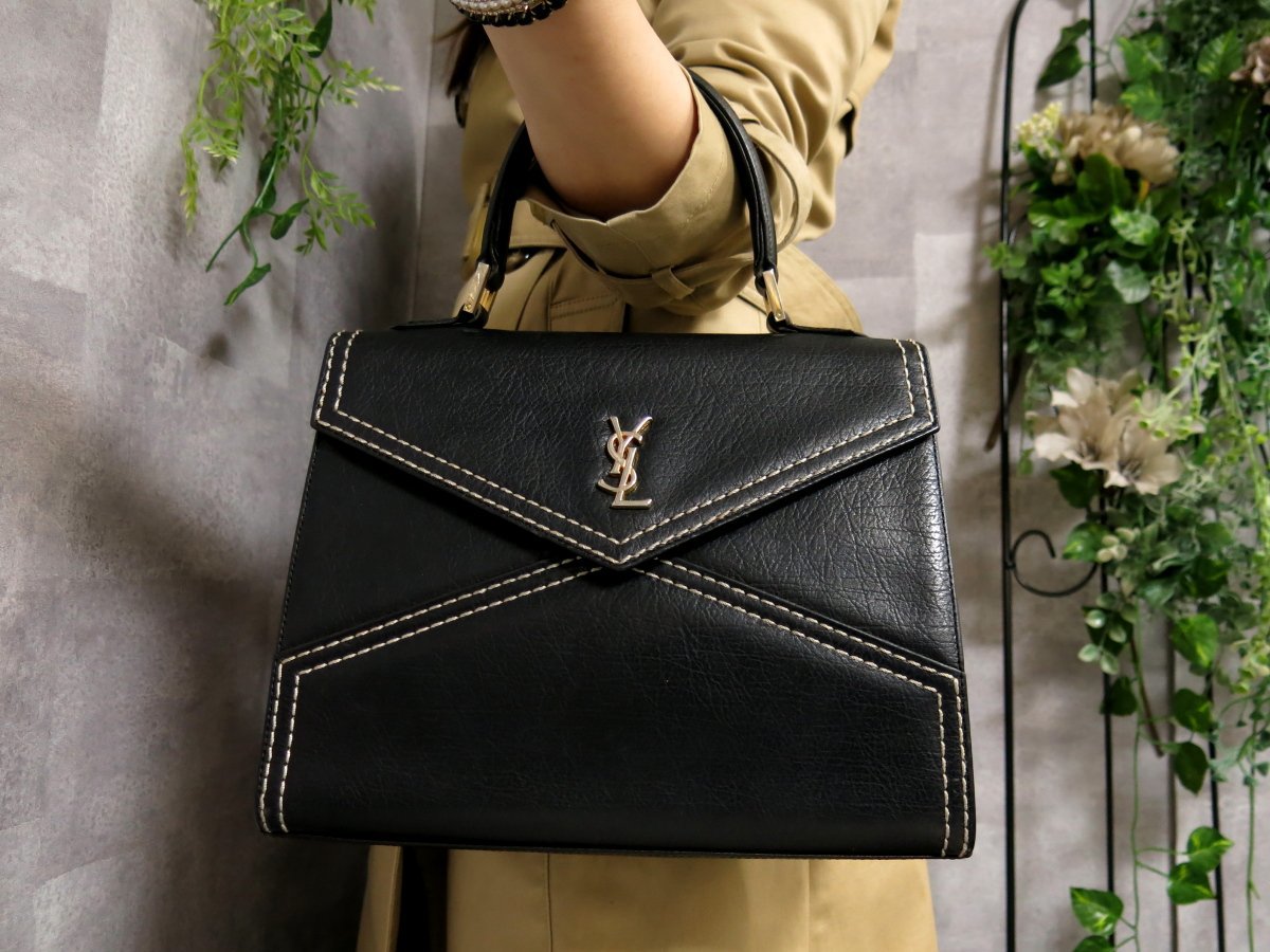 ○超美品○YSL Yves Saint-Laurent イヴ・サンローラン○カーフ