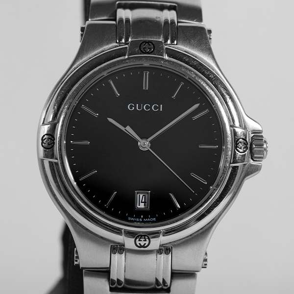 腕時計 GUCCI グッチ 9040M クオーツ デイト ブラック文字盤 ラウンド 