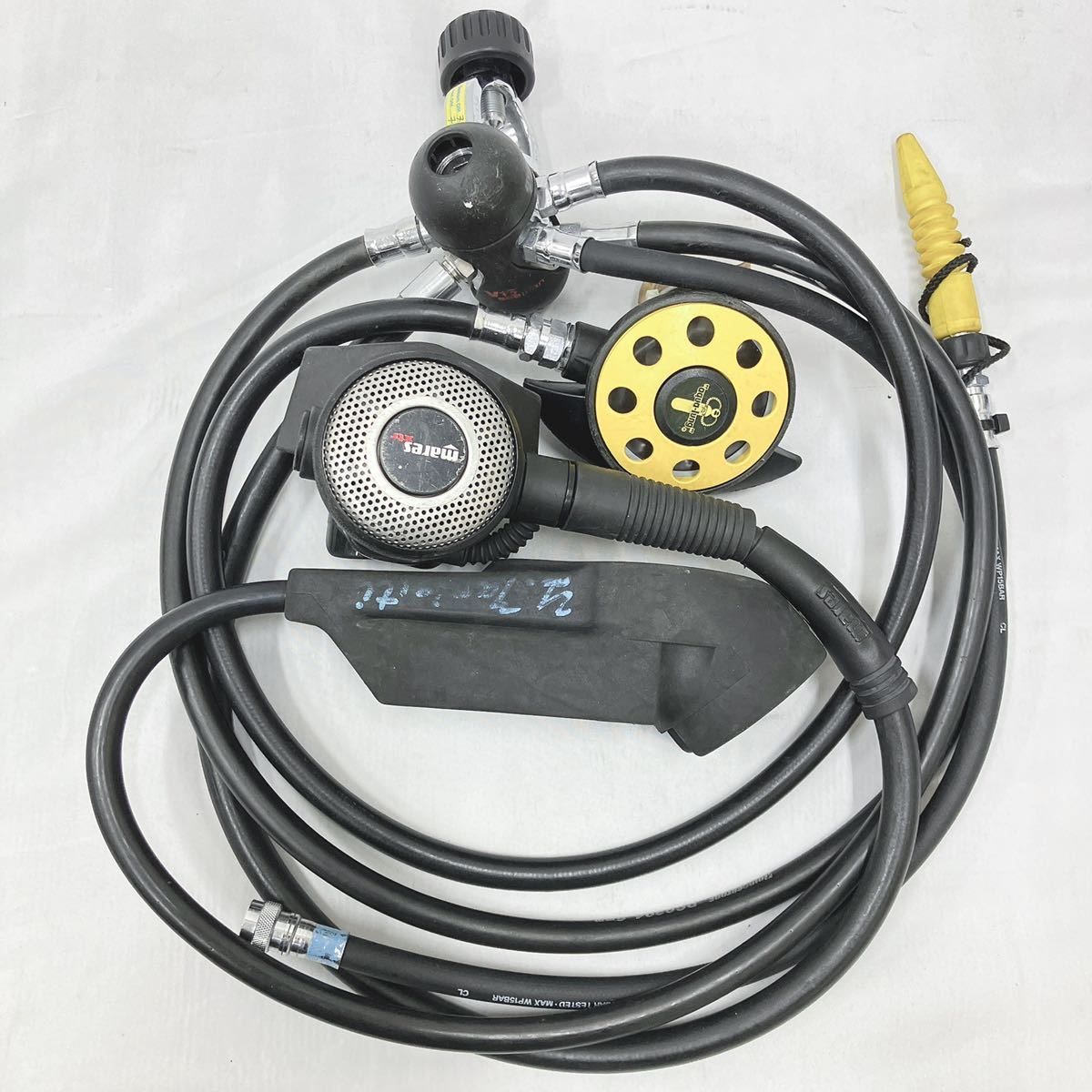 ダイビング用品/AQUALUNG レギュレータセット SEA-FRONTIER R250 