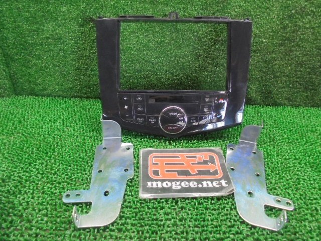 2EL3541HF3 ) 日産 セレナ ハイウェイスター FC26 純正8インチナビ用オーディオパネル　275001VA0A