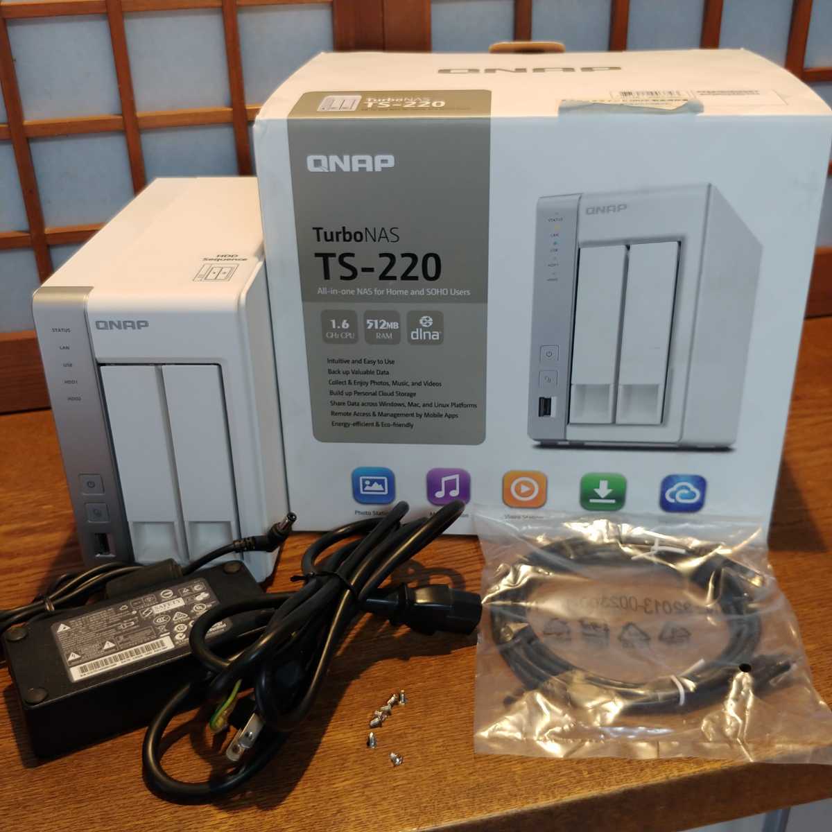 TS-439 Pro II - 機能 | QNAP QNAP TS-439 Pro II+ 鍵付きHDD付き