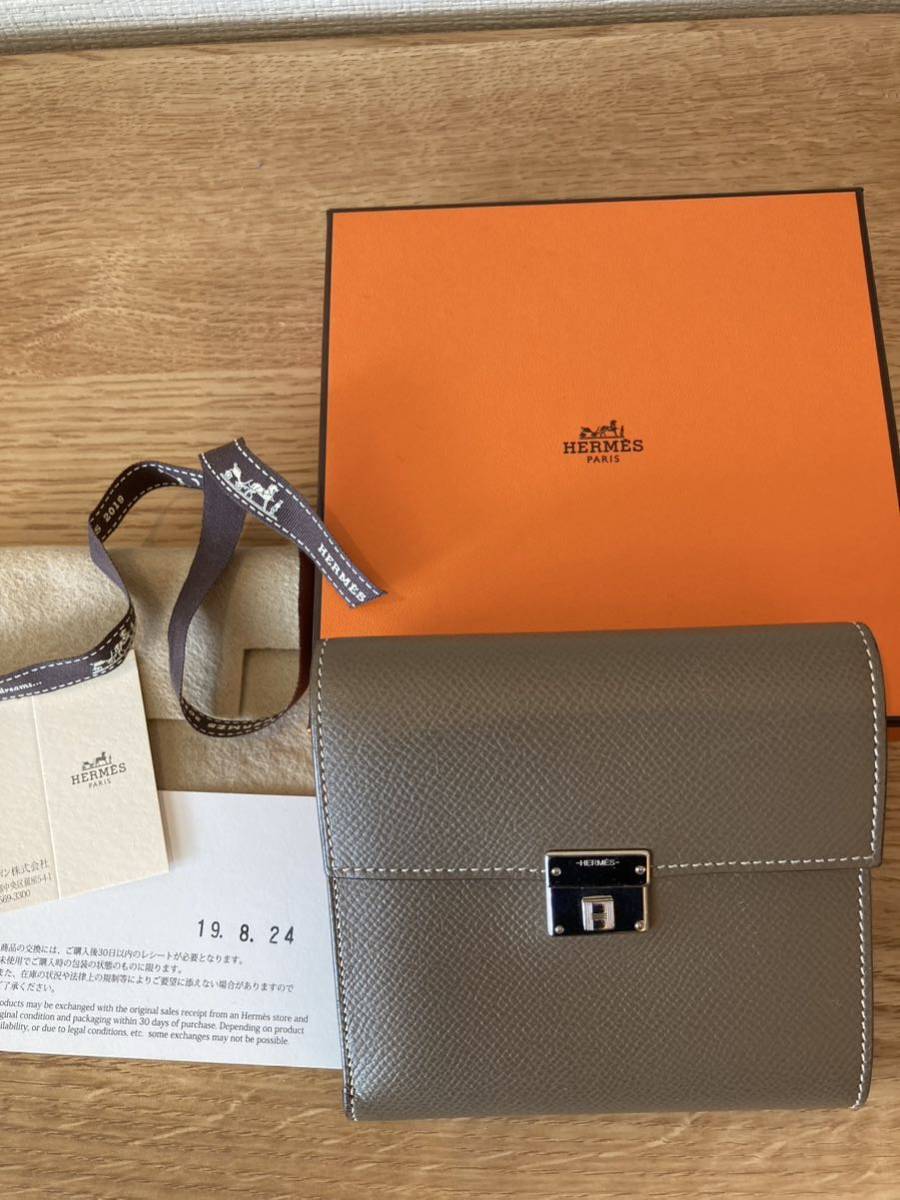 エルメス　クリック１２　コンパクトウォレット