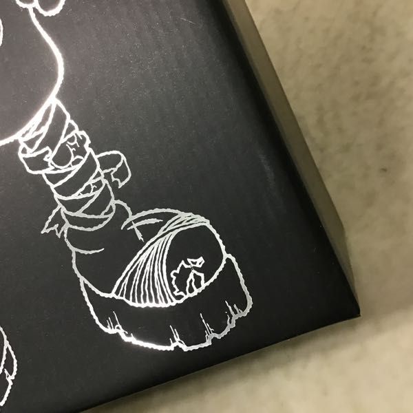 KAWS EXHIBITION BAPE オリジナルフェイク フライヤー チラシ KAWS EXHIBITION BAPE オリジナルフェイク フライヤー チラシ kaws 絵