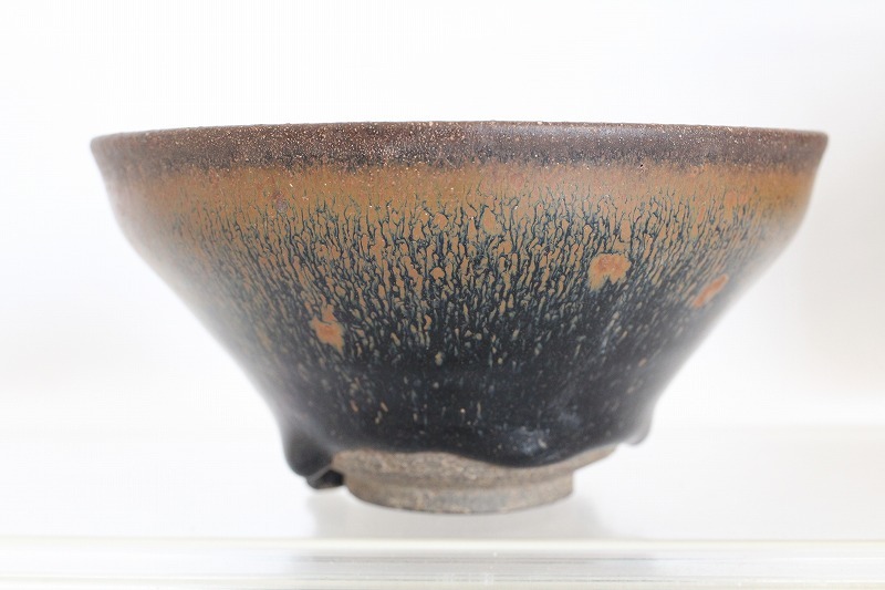 中国古美術・宋建窯風・曜変七彩油滴天目茶碗・抹茶碗・茶道具・茶器・陶芸・煎茶道具 中国古美術・宋建窯風・曜変七彩油滴天目茶碗・抹茶碗・茶道具・