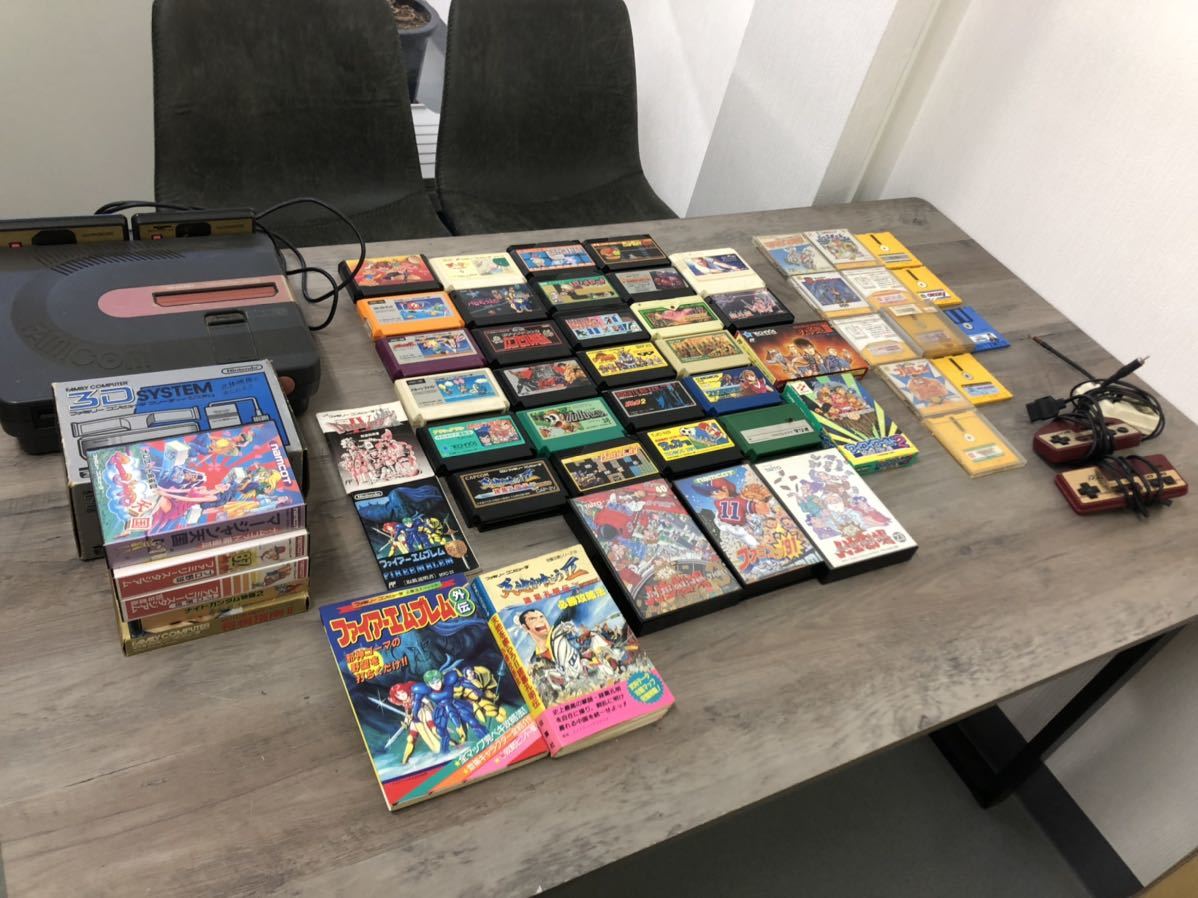 1円〜 大量 ファミコンソフト 関連機材 約50点まとめ 当時物/3D/ファミコンディスク/任天堂 /攻略本(アクション)｜売買されたオークション情報、yahooの商品情報をアーカイブ公開 - オークファ タイトル