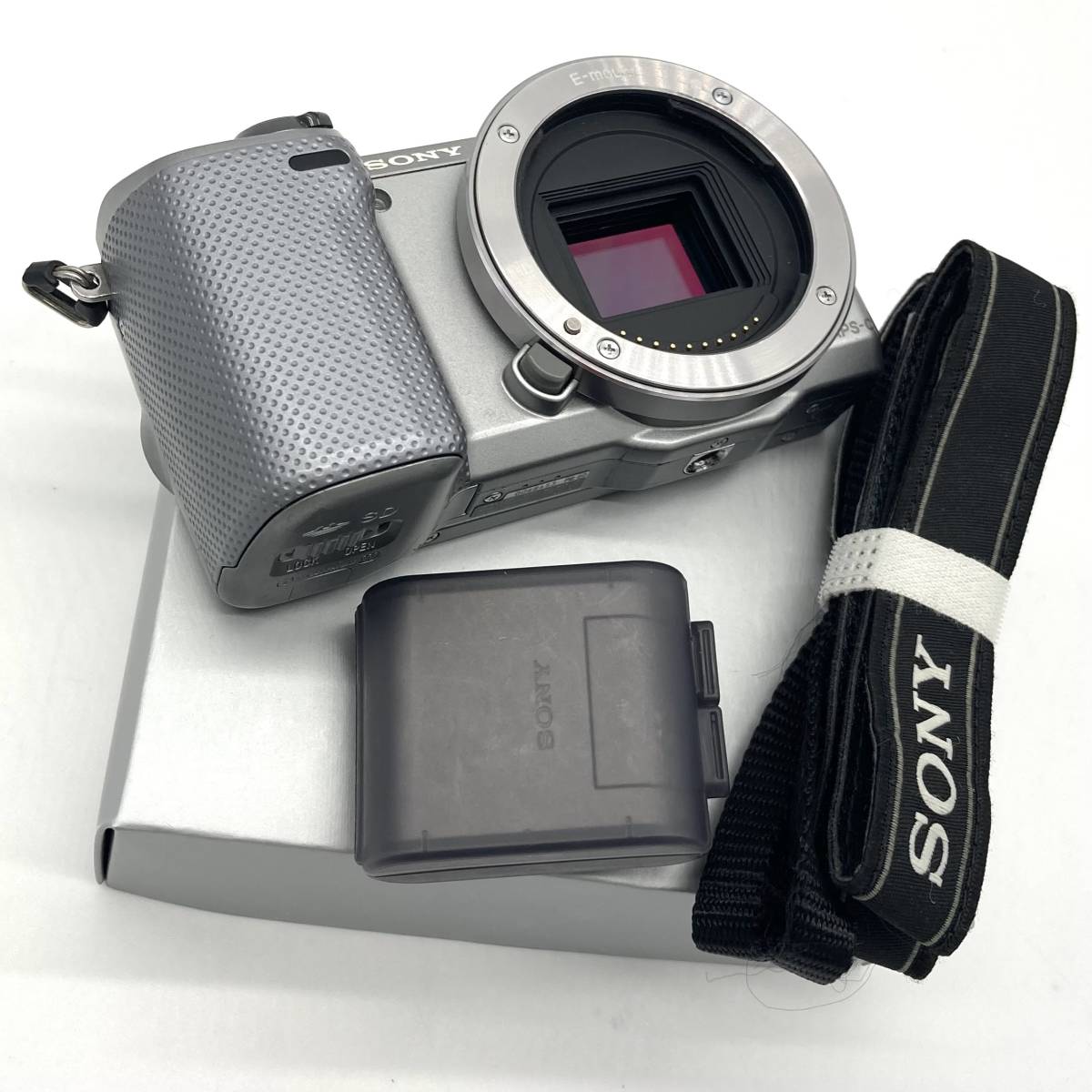 カメラ、光学機器 SONY ソニー デジタルカメラ「α NEX-5R」 ミラーレス