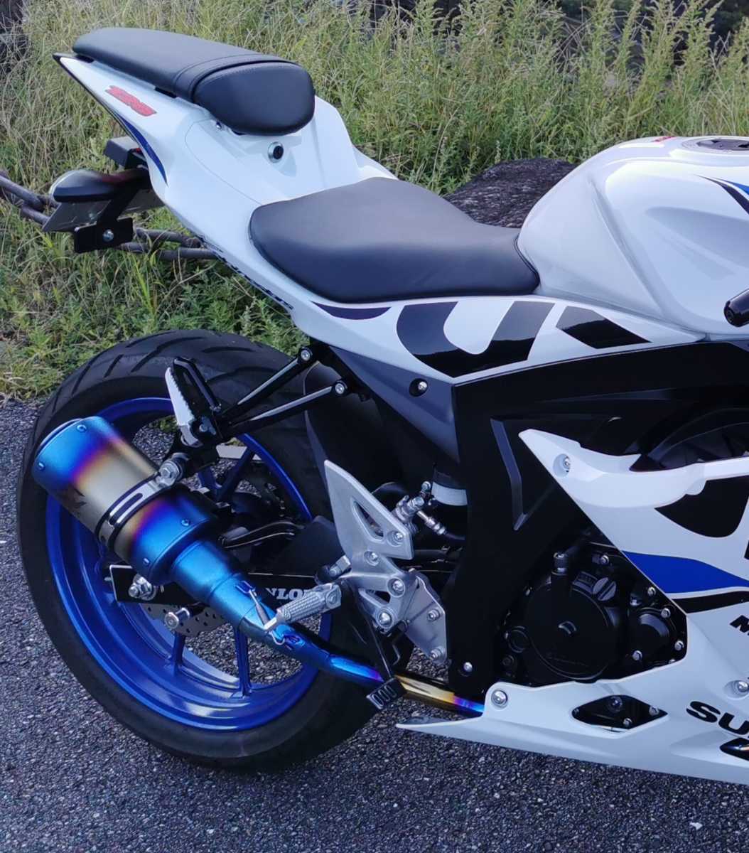 スズキ　GSX-R125 フルエキマフラー　アクラ風 スズキ GSX-R125 フルエキマフラー アクラ風 GSX-R125 マフラー