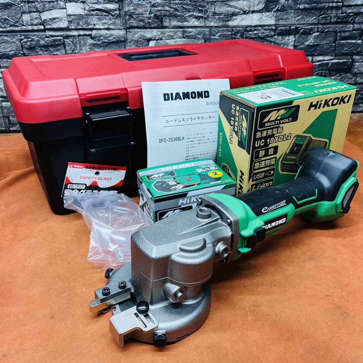送料無料!未使用! IKK 36v コードレスツライチカッター DFC-2536BLH  