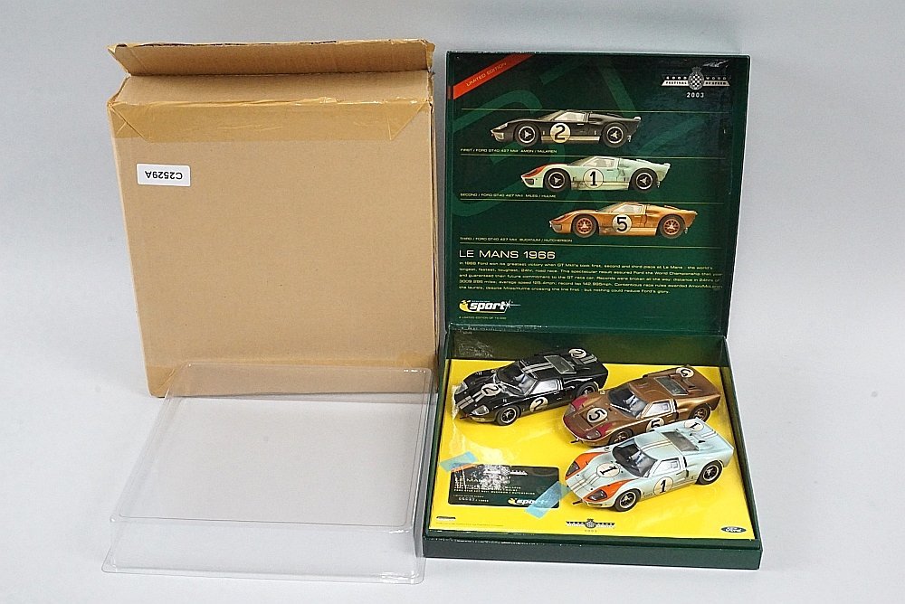 SCALEXTRIC SPORT スケーレックストリック 1/32 Ford フォード GT40