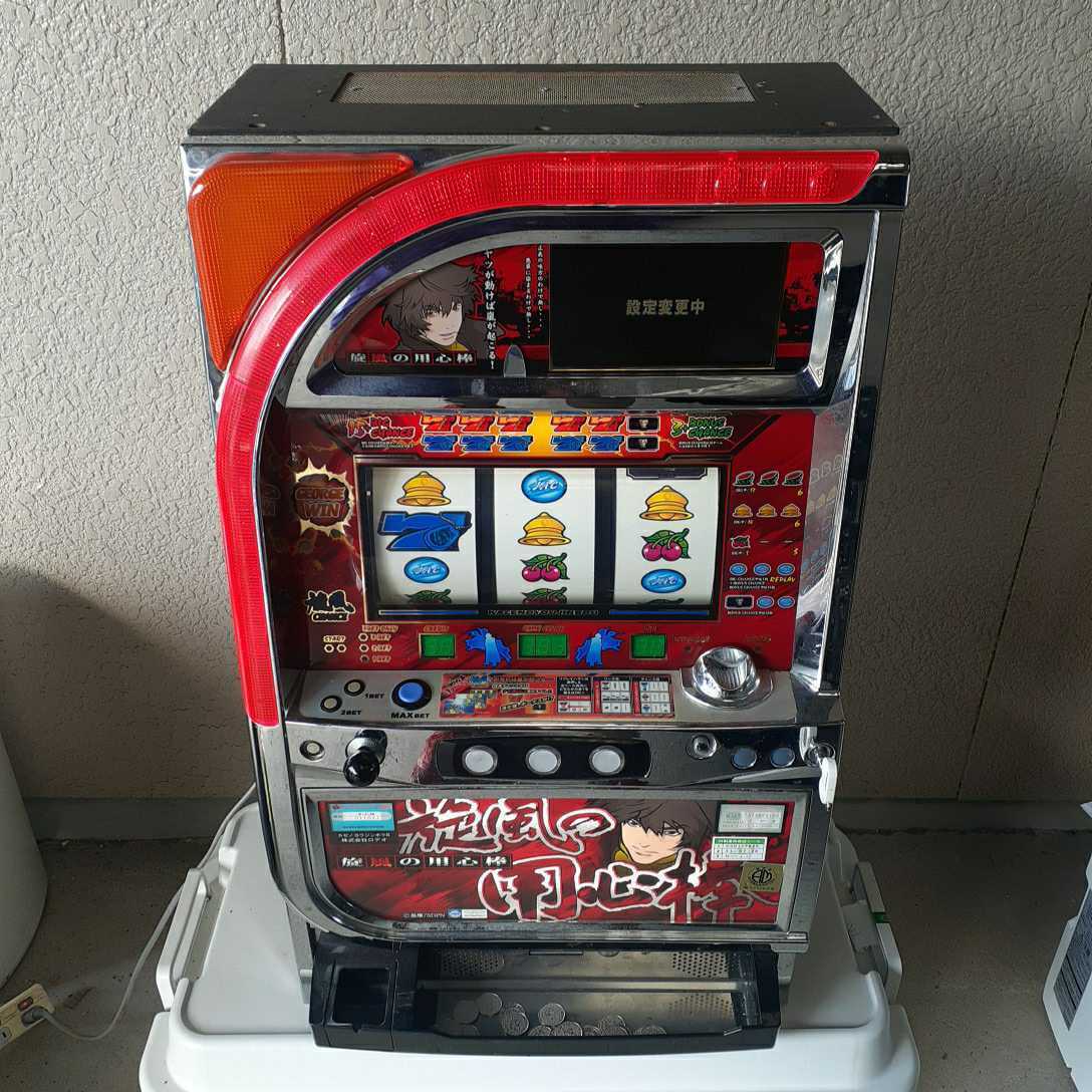 TSE72254大 鬼武者 3 スロット台 パチスロ実機 コイン機 鍵欠品 ジャンク品 発送不可 神奈川相模原市 | 実戦パチスロ必勝法! 鬼武者3  | ゲーム