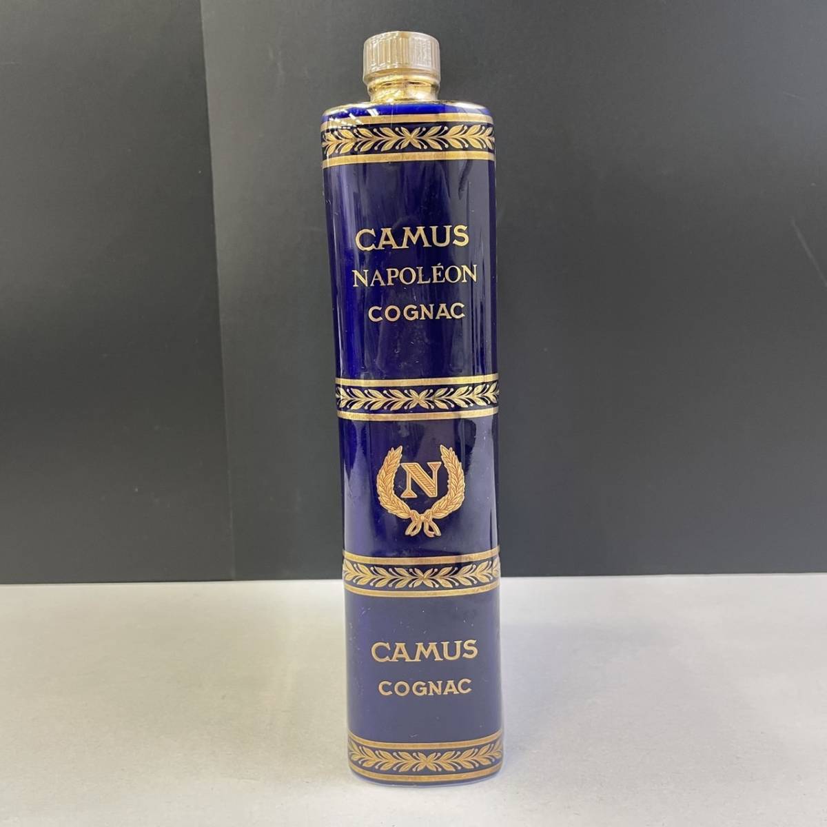 E261299(021)-601/HY3000 酒 CAMUS NAPOLEON COGNAC カミュ ナポレオン