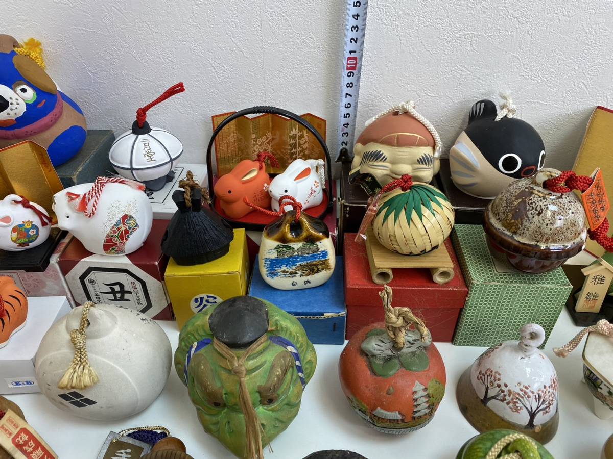 日本の伝統的な陶器置物セット売り　土鈴① 23E0116 伝統工芸品 約80点以上 土鈴 民芸品 土人形 鈴 陶器 置物 大量