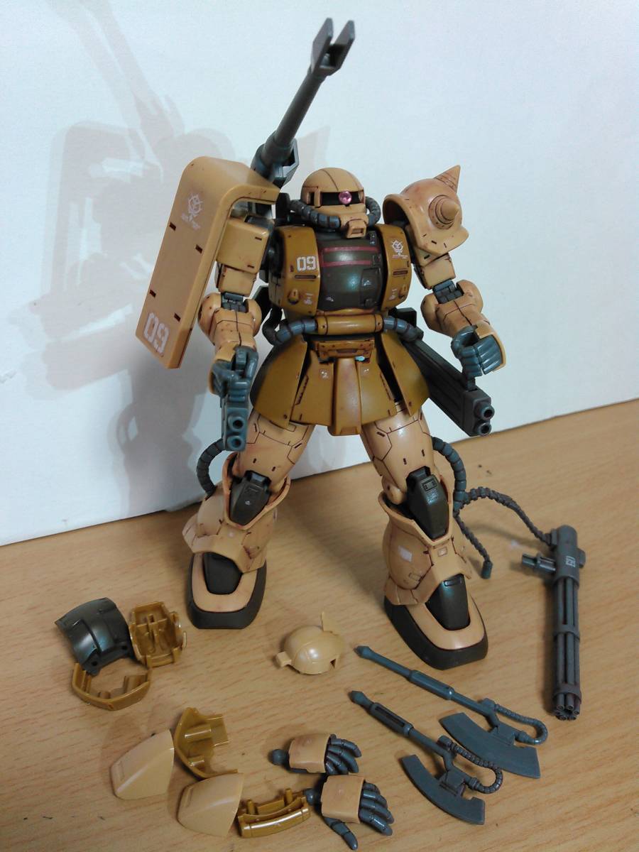HGUC 1/144 ザク・ハーフキャノン 塗装 完成品 ジオン軍 フィギュア 