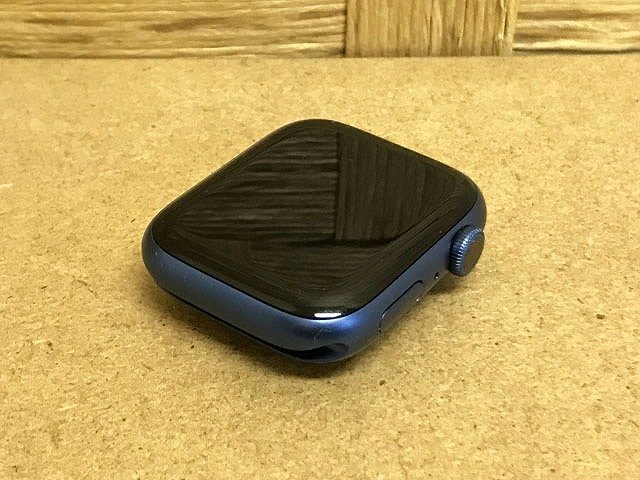  TTE63756相 Apple Watch Series7 45mm GPSモデル MKN83J/A A2474 直接お渡し歓迎(スマートウォッチ本体)｜売買されたオークション情報、yahooの商品情報をアーカイブ公開 - オークファン スマートウォッチ本体