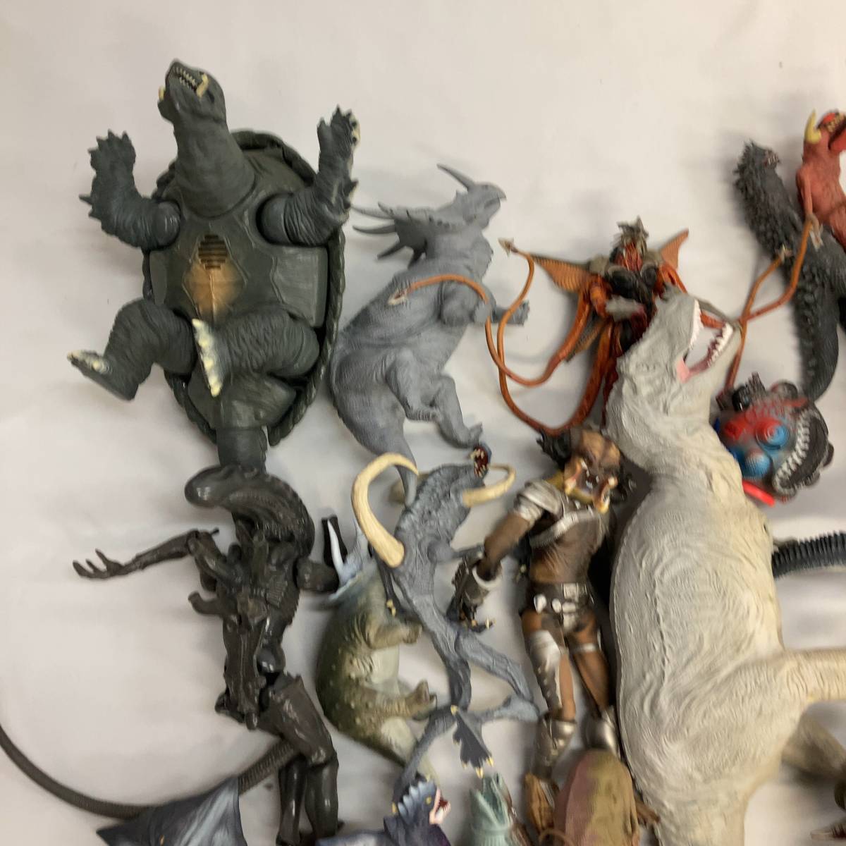 ウルトラセブン＆登場怪獣・宇宙人（バンダイ）ソフビ37体セット＋4