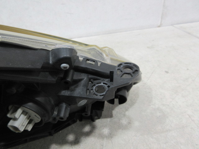 ホンダ フィット RS GE8 後期 純正 HID 左ヘッドライト 【公式通販】