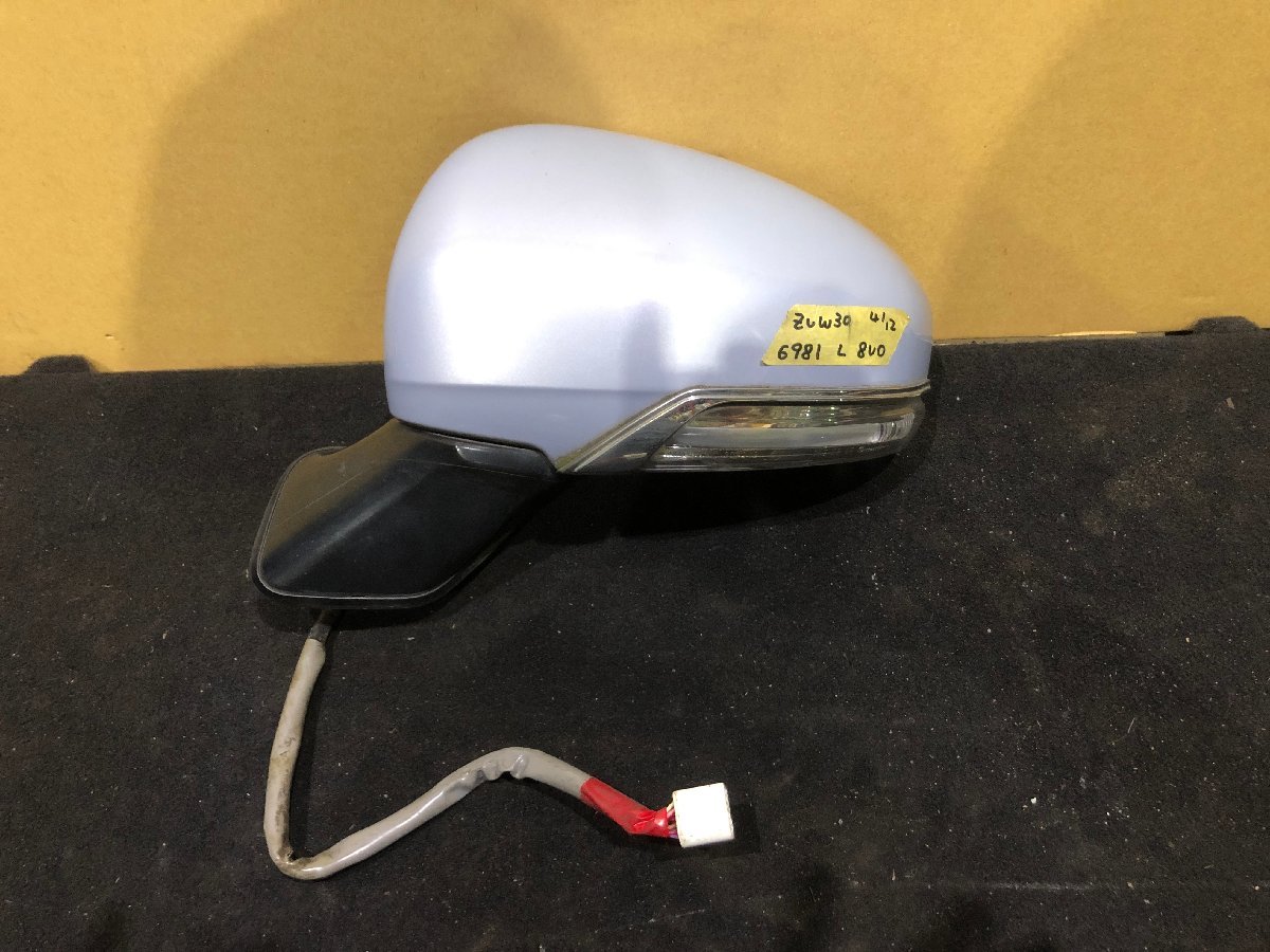プリウス ZVW30 左ドアミラー カラーNO.8V0