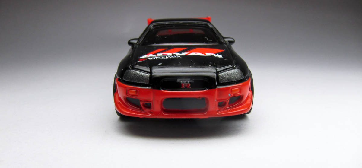 HOスロットカー 新品！AW 日産 スカイライン ADVAN ＆ マグナカー