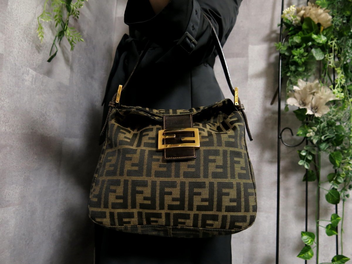 ○超美品○FENDI フェンディ○ズッカ○マンマバケット○ナイロン