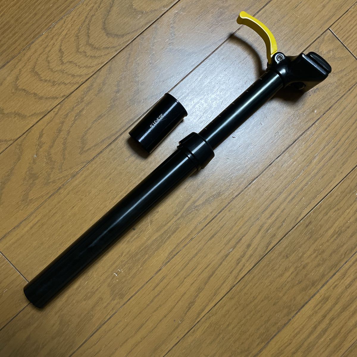 レバー式高さ調整ドロッパーシートポスト30.9mm 31.6mmアダプタ付MTBグラベル