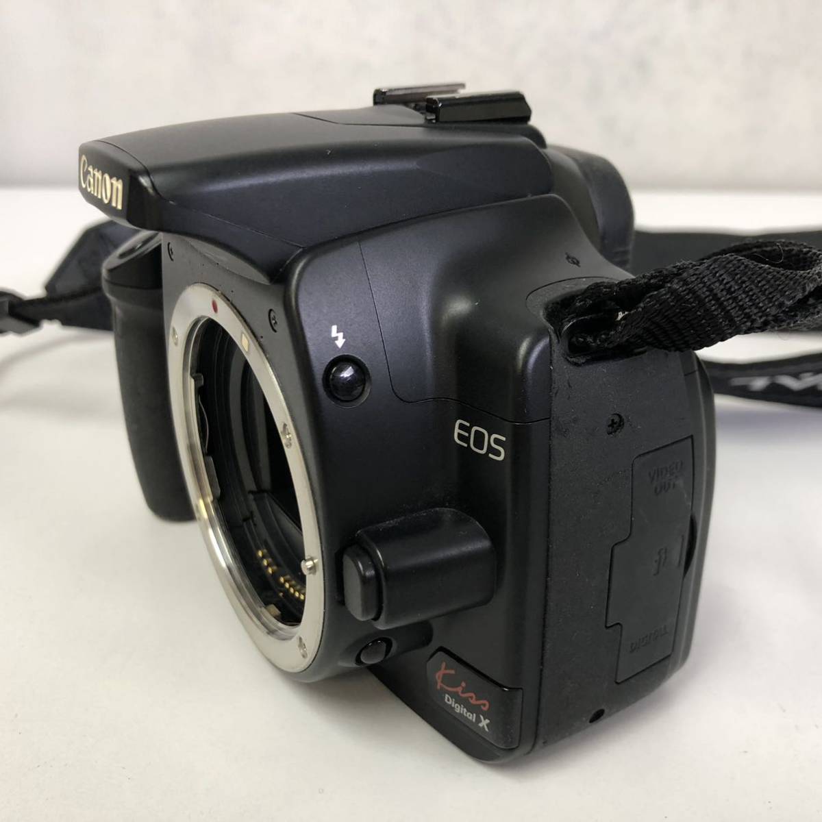 S601a）Canon キャノンEOS kiss digital x / 美品 バッテリーグリップ