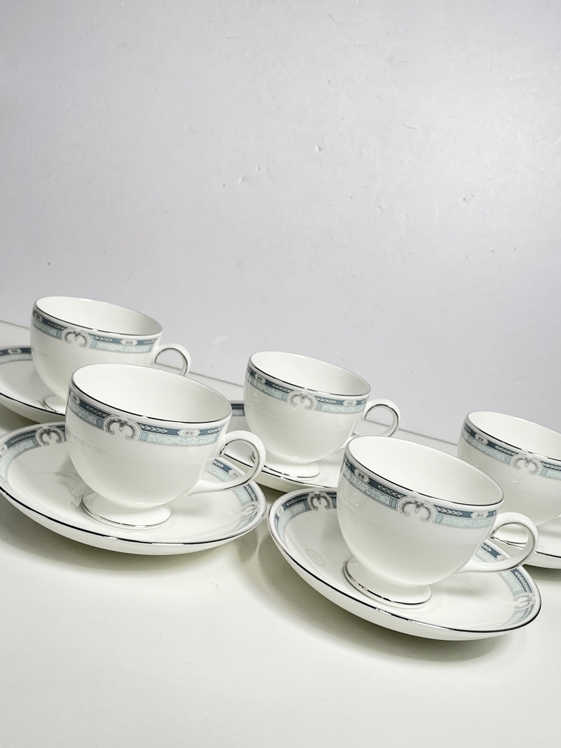  Wedgwood ウエッジウッド MASEFIELD ボーンチャイナ カップ&ソーサー 5客 茶器 洋食器 コーヒー 珈琲 紅茶 fi397(ウェッジウッド)｜売買されたオークション情報、yahooの商品情報をアーカイブ公開 ウェッジウッド