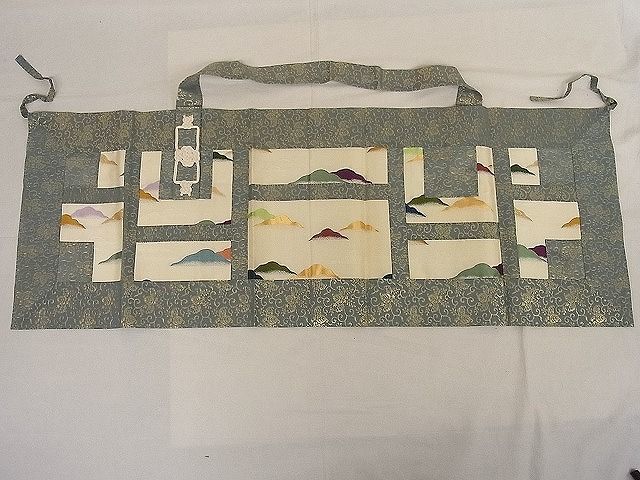 着物屋こころ■法衣　袈裟　金襴　寺院　仏具　仏教　僧侶　神職　装束　五条袈裟　井筒謹製　143.5cm×52cm　A-ex3259