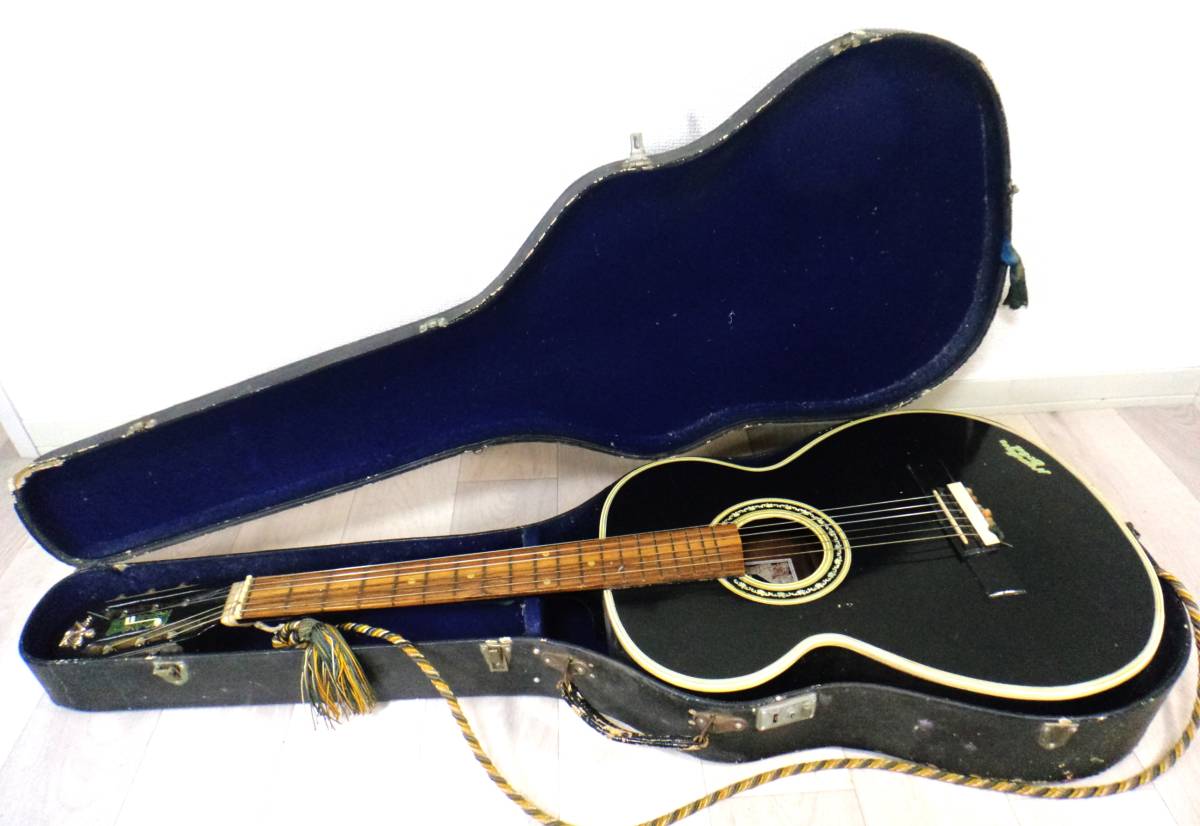 Y1424 YASUMA NEW ANCE ヤスマ アコースティックギター　ハードケース付き