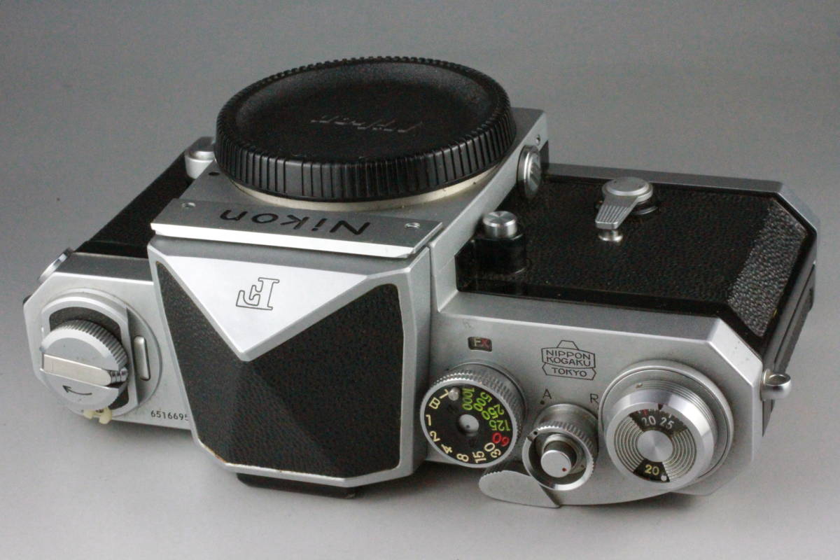 Nikon F 前期 アイレベル 富士山マーク シルバーボディ【完動品】 Nikon ニコン F アイレベル 富士山マーク 651万台 シルバー ボディ