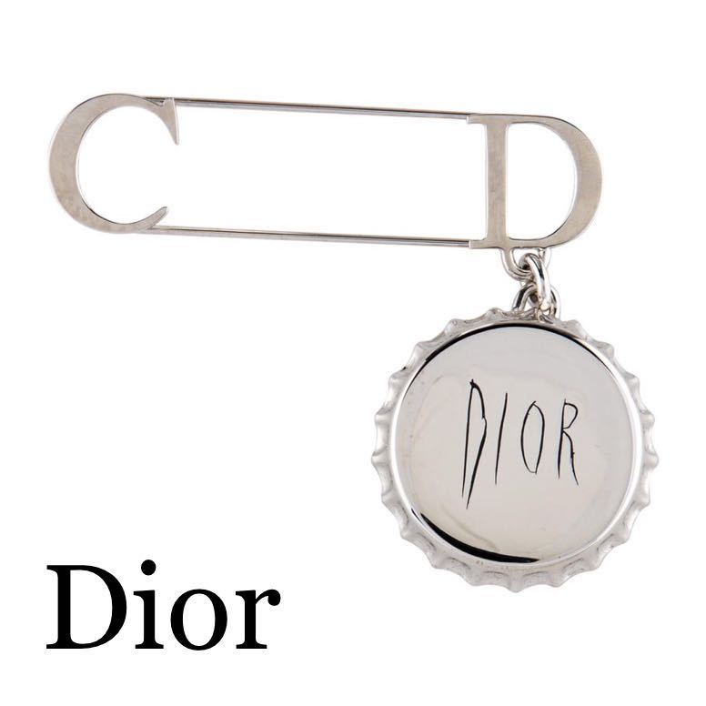 クリスチャン ディオール Christian Dior ブローチ ボトルキャップ 王冠 ロゴ raymond pettibon brooch シルバーカラー 1円スタート