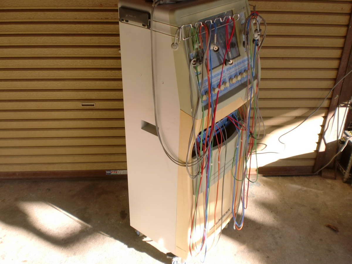 ☆ 低周波治療器 TM-5702E グラナス 血行改善 捻挫 ムチウチ 肩こり 