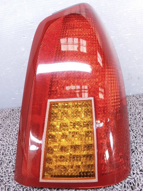 6955　キャデラック ドゥビル　AK64K　テールライト右