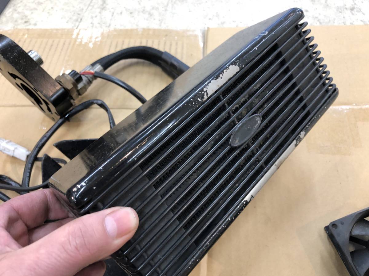 ウルトラクール　デュアルファン　オイルクーラー　ダイナ　93-17年　ブラック　014756　DY-1G　FXD　FXDL