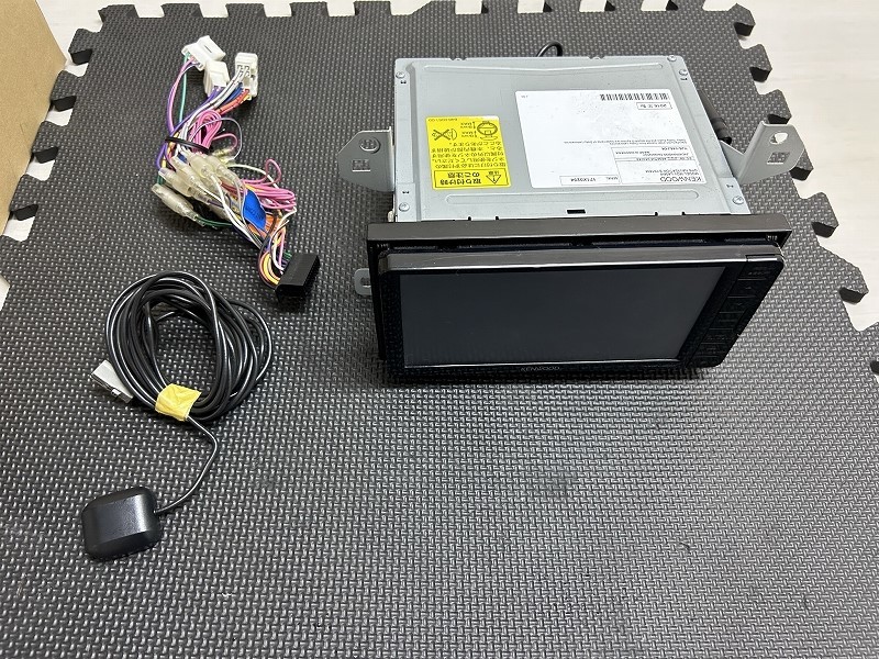 ケンウッド KENWOOD メモリーナビ MDV-L404W ワンセグ 2016年地図