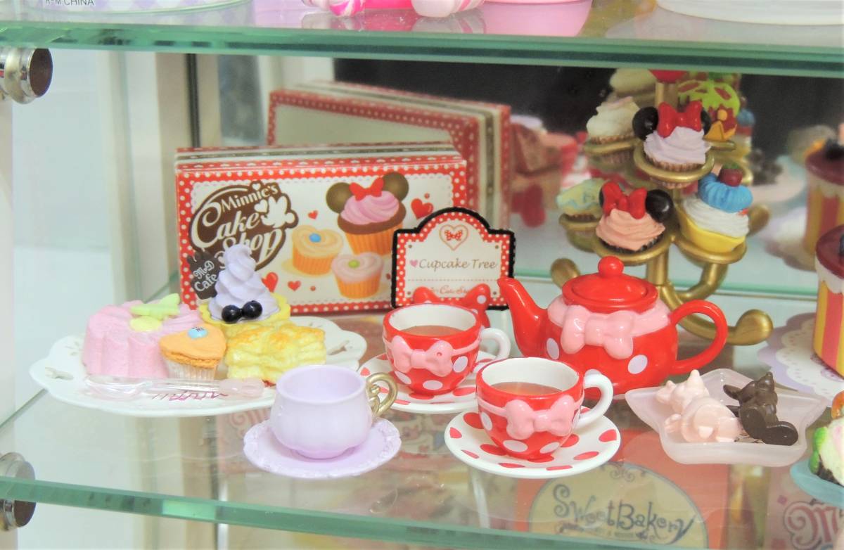 □ ディズニー サンリオ ミニチュア スイーツ ベーカリー ケーキ他 
