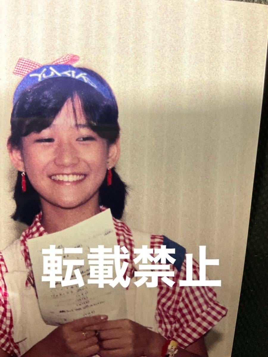 昭和レトロ 80年代アイドル 岡田有希子 生写真2枚 Eサイズ(岡田有希子