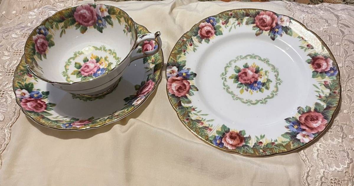 ♪ イギリス製　パラゴンc/s.プレイト　♪