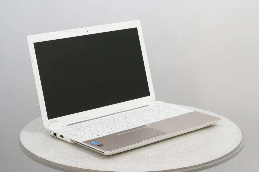 TOSHIBA PT55467KBXG dynabook T554/67KG Core i7 4700MQ 2.40GHz 4GB