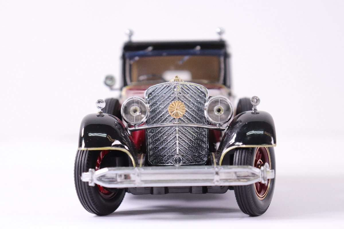 ケース付き】天皇陛下旧御料車 1935型ベンツ770菊紋付き60年記念