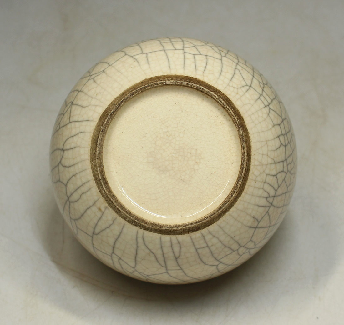 銘品 哥窯白磁錫口茶壷・清時代 中国古玩(清)｜売買されたオークション