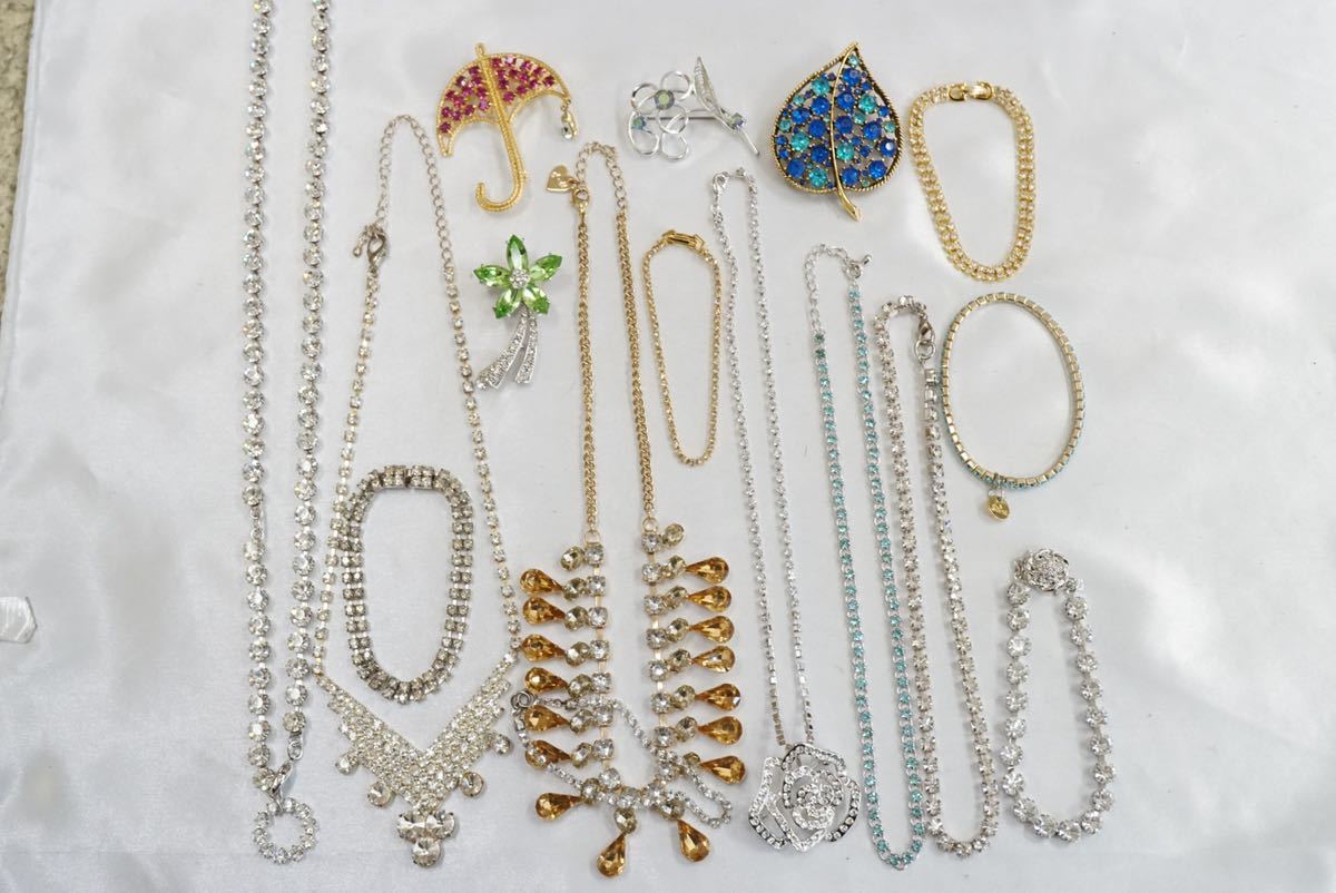 6329】メッキアクセサリーまとめ 大量アクセサリーいろいろ 総重量3.5